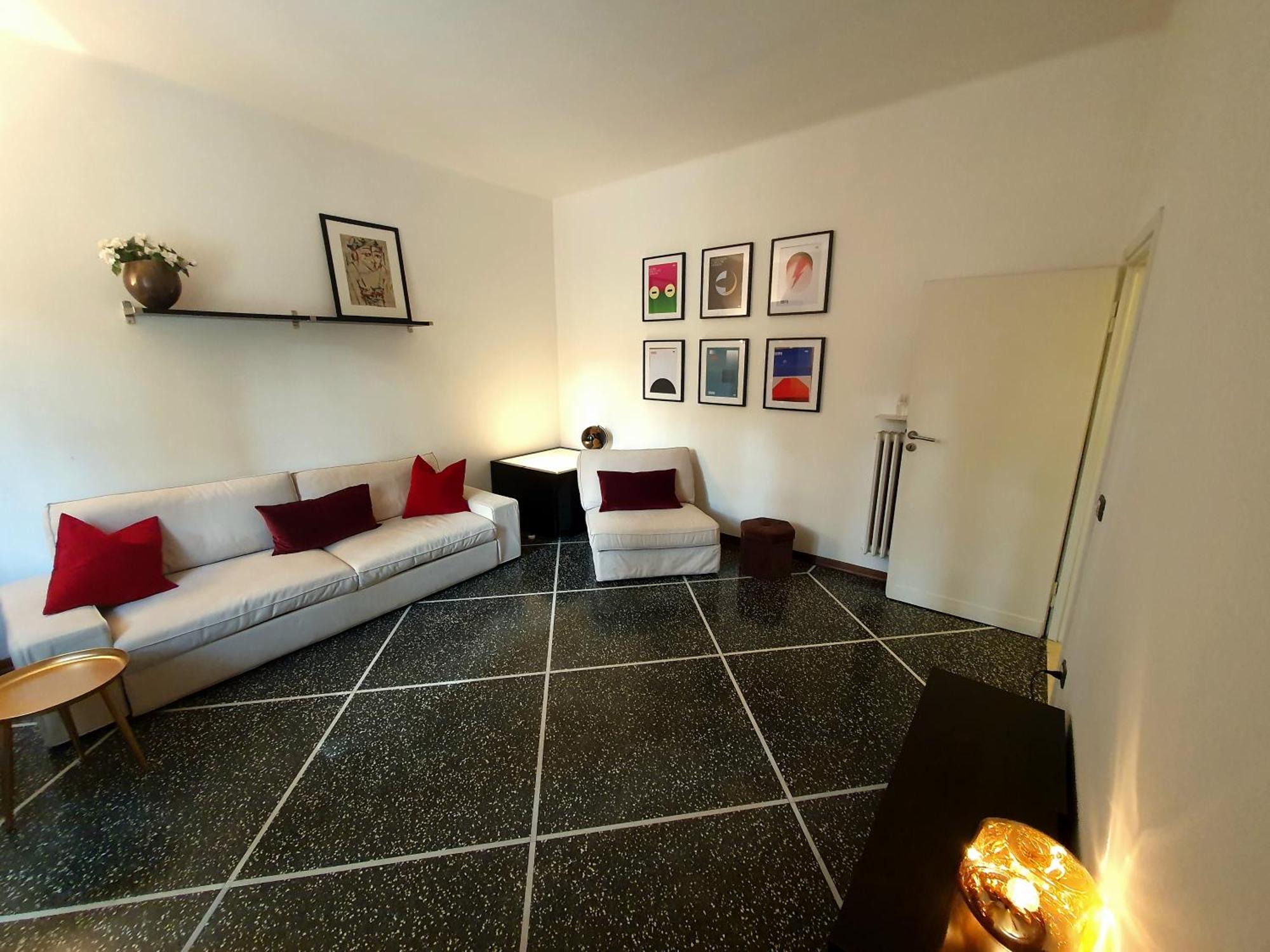 Spacious Three-Room Apartment In Saragozza Bologna Exterior photo